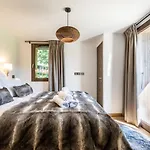Jatoba - By Emerald Chalet *