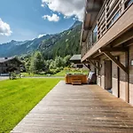 Jatoba - By Emerald Chamonix