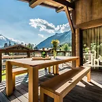 Jatoba - By Emerald Chalet Chamonix