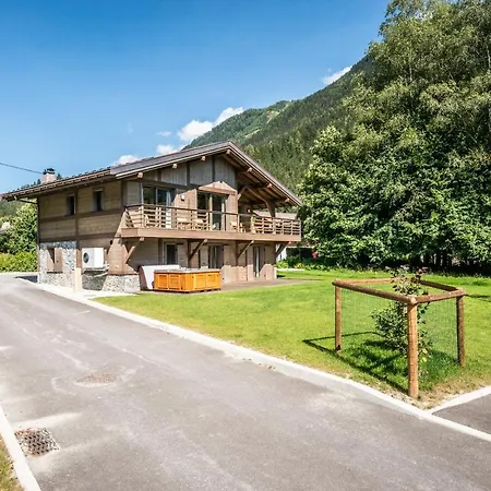 Jatoba - By Emerald Horská chata Chamonix